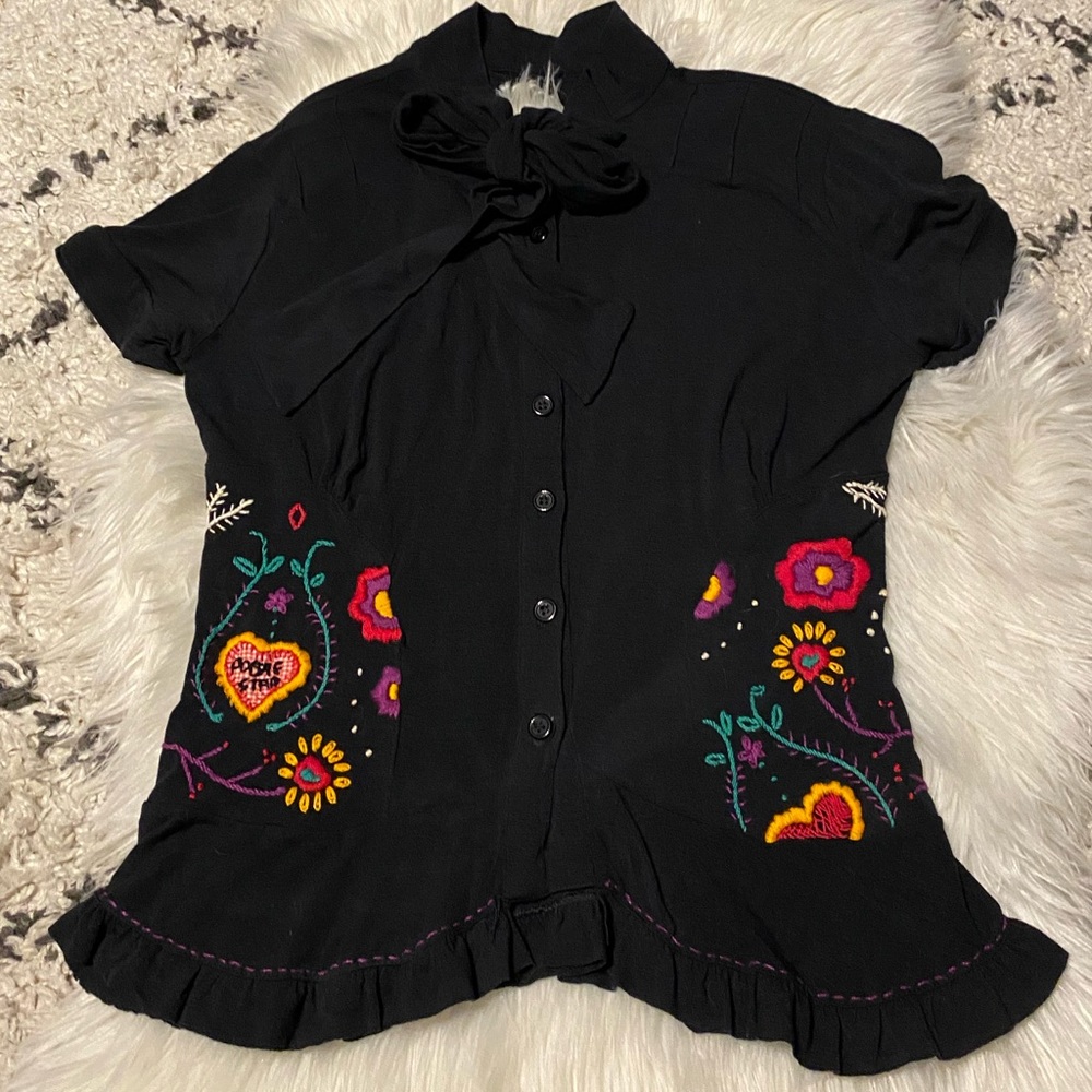 Favela Hype Blouse